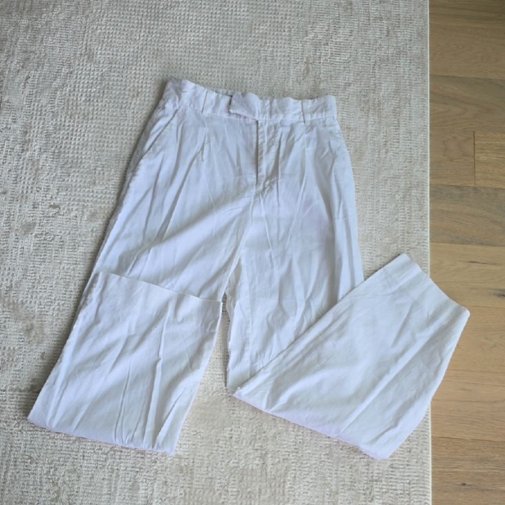 Banana Republic White ,linen